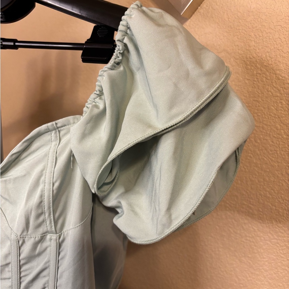 PrettyLittleThing Sage Green Corset‎ Puff Sleeve Wide Leg Jumpsuit NWT 6 - Picture 7 of 8
